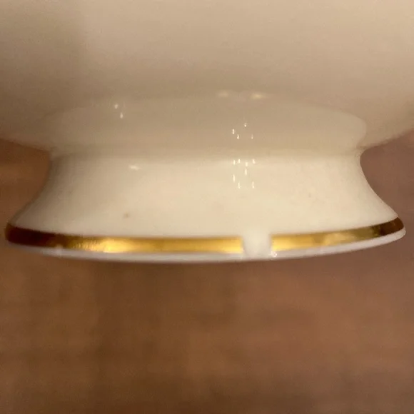 Lenox Grenoble Ivory Teacup with Elegant Floral Design & Gold Trim Vintage - Picture 5 of 5